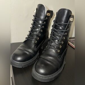 COACH leather boots/ no box